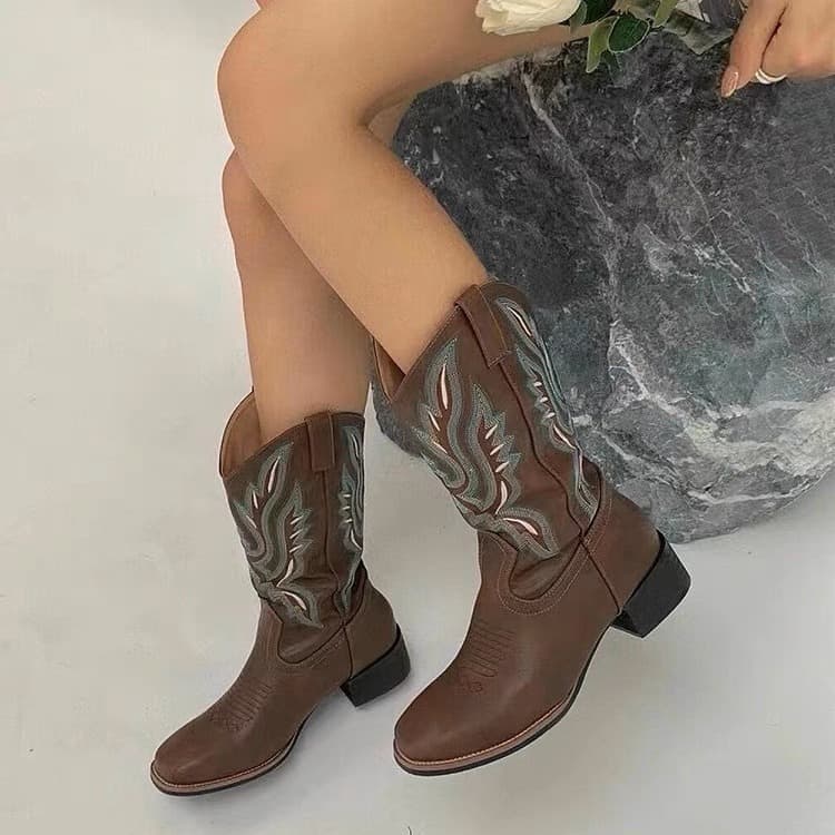 ブーツ 刺繍ウエスタンショートブーツ