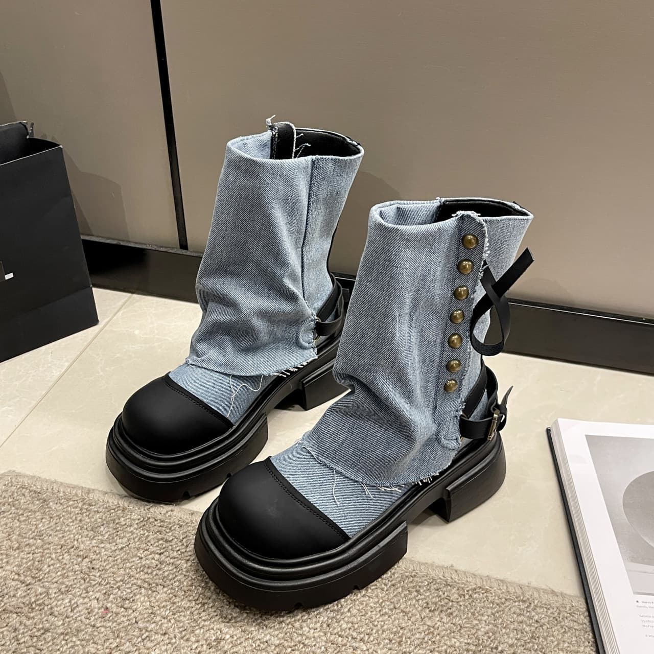ブーツ ショート デニム切りっぱなしミドルブーツ