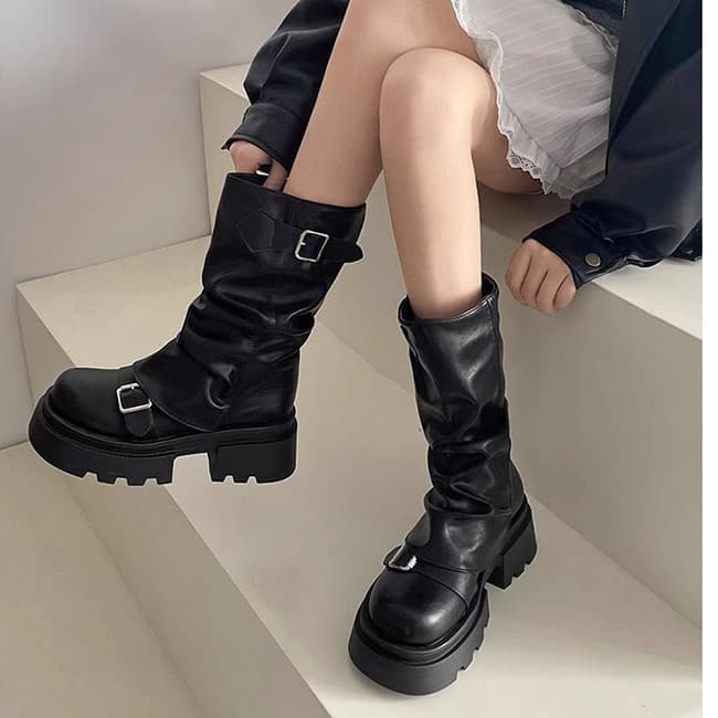 レディース厚底エンジニアブーツ ダブルベルト黒美脚
